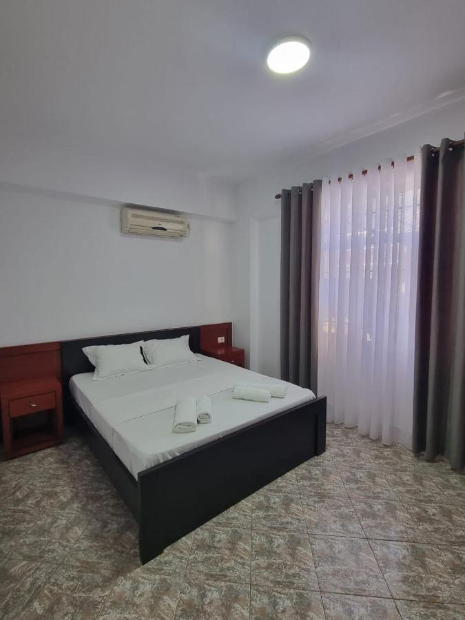 Ideal Apartments & Rooms Sarandë Exterior foto